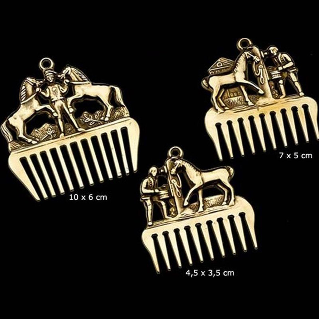 Horse combes set X 3 brass 10.6x6cm 7x5cm 4.5