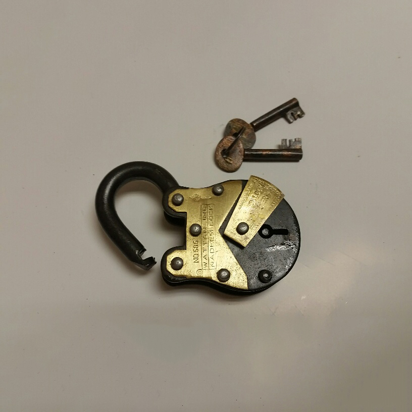 Padlocks antique 9cm